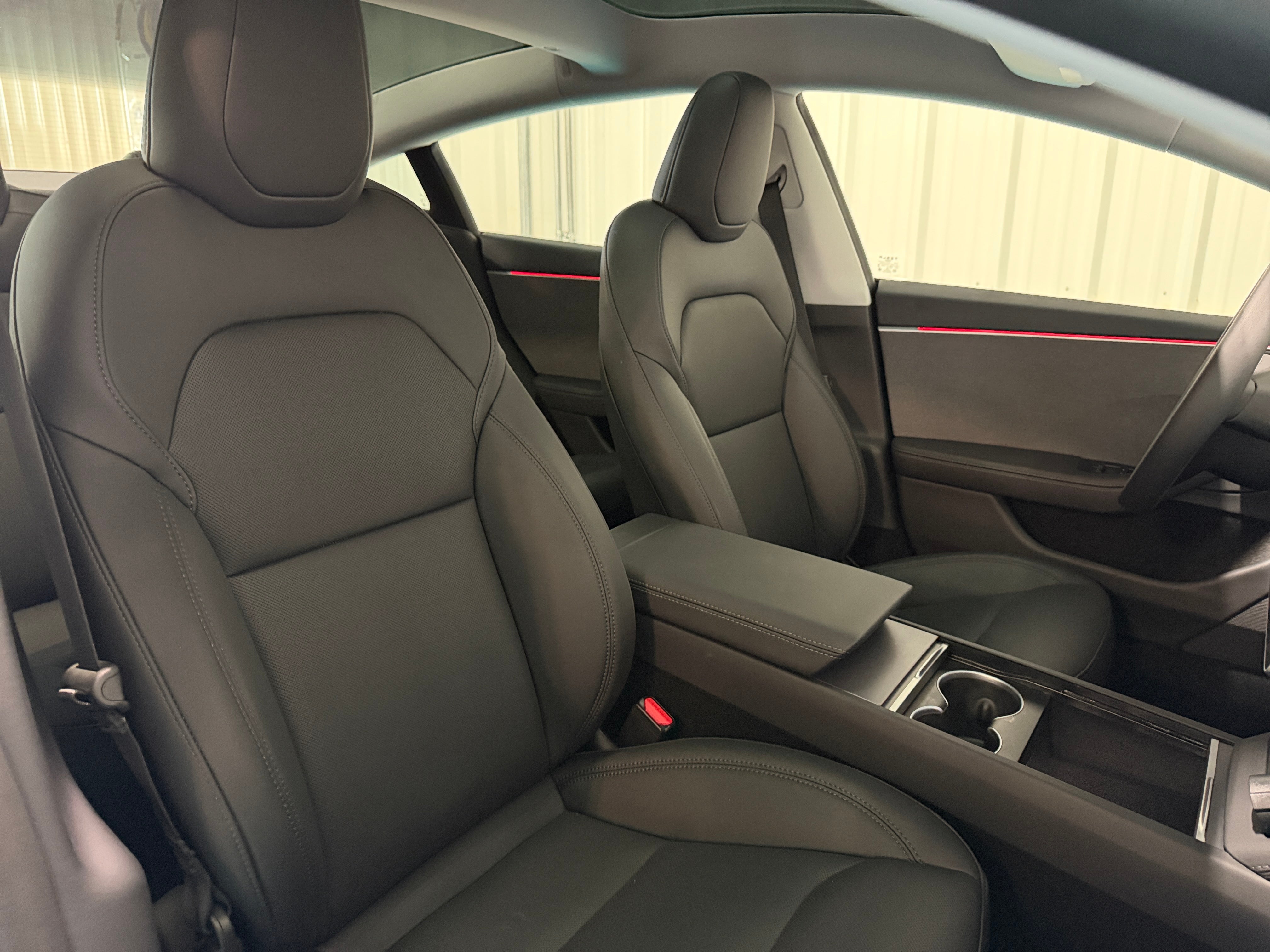 tesla model 3 2025 5YJ3E1EA5SF053805 image tesla model 3 2025 5YJ3E1EA5SF053805 image